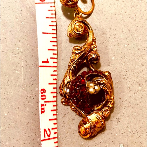 Vintage Ruby & Pearl Earrings - Picture 3 of 5